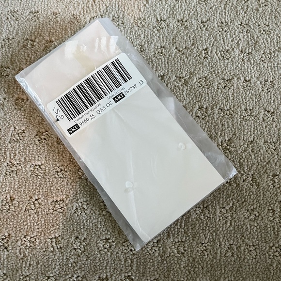 Victoria’s Secret heart purse - Picture 5 of 8